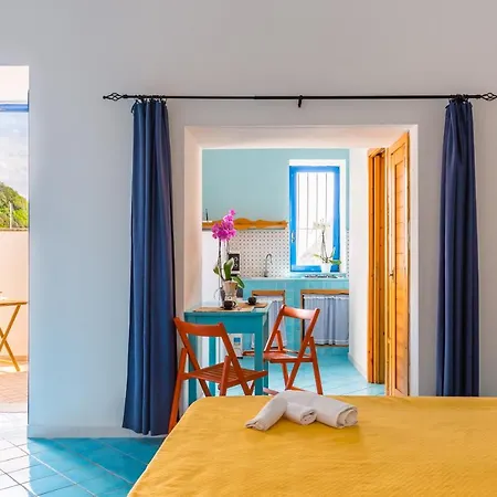 La Finestra Sul Mare By Tizzano House *