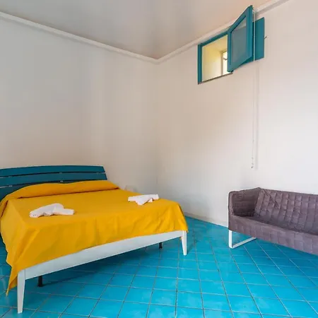 La Finestra Sul Mare By Tizzano House Procida