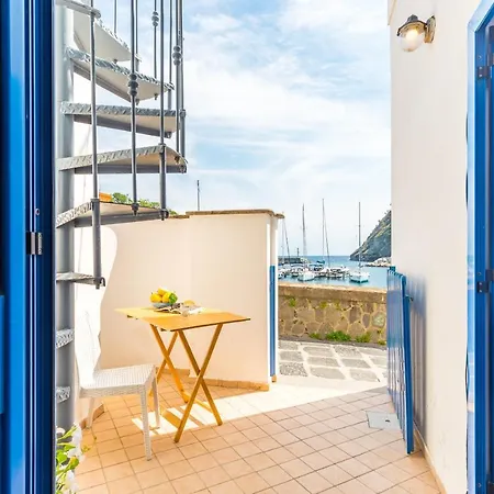 La Finestra Sul Mare Apartament *